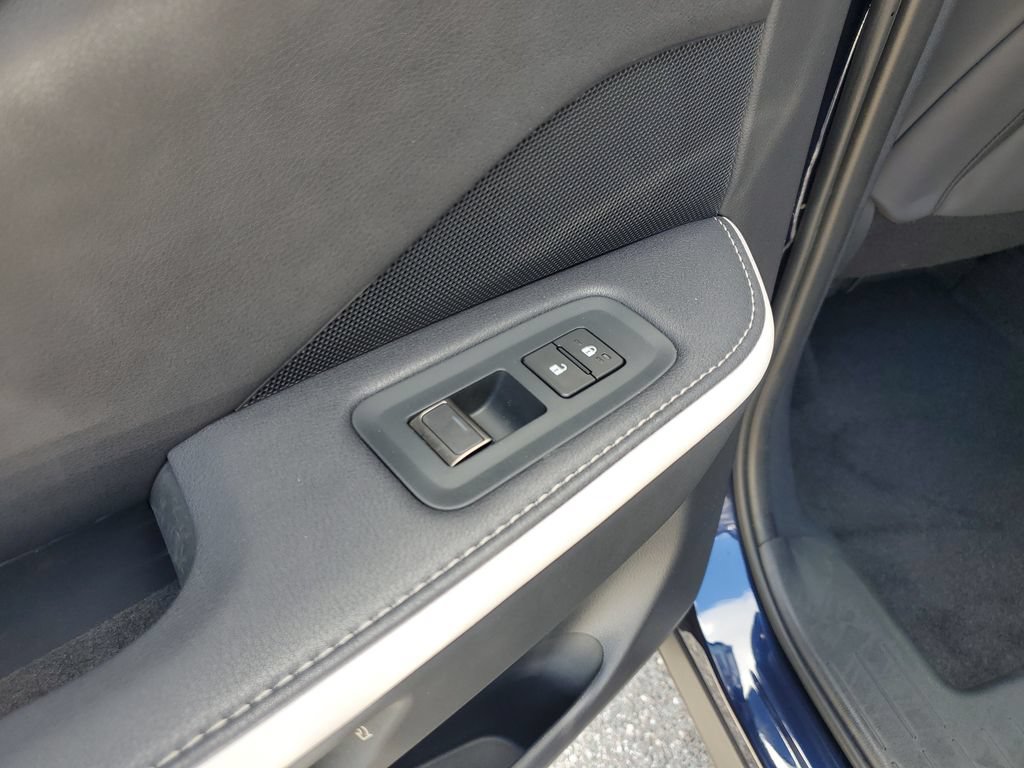 Used 2025 Lexus TX 500h AWD w/ Technology Package image 17