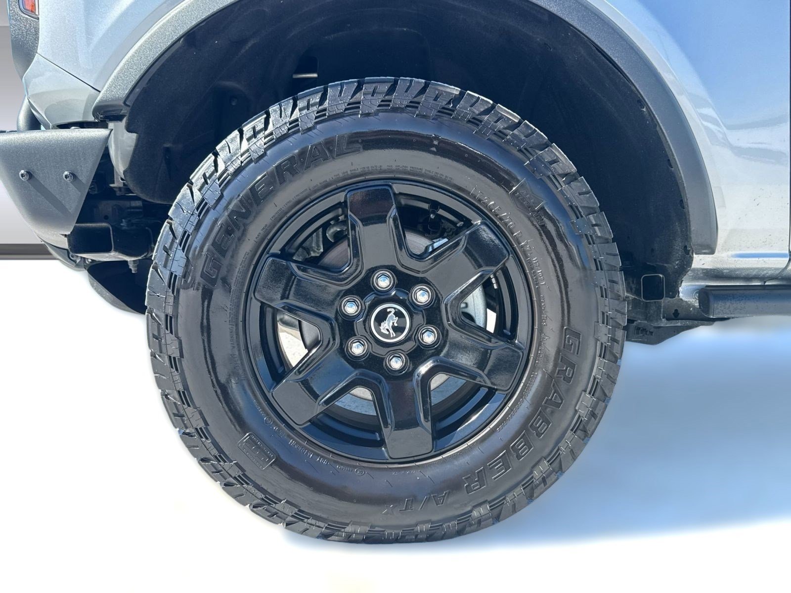 Used 2024 Ford Bronco Black Diamond image 12