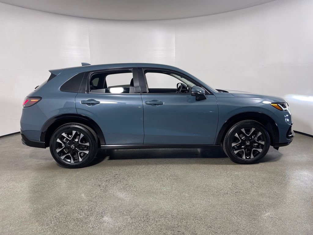 Used 2026 Honda HR-V EX-L image 2