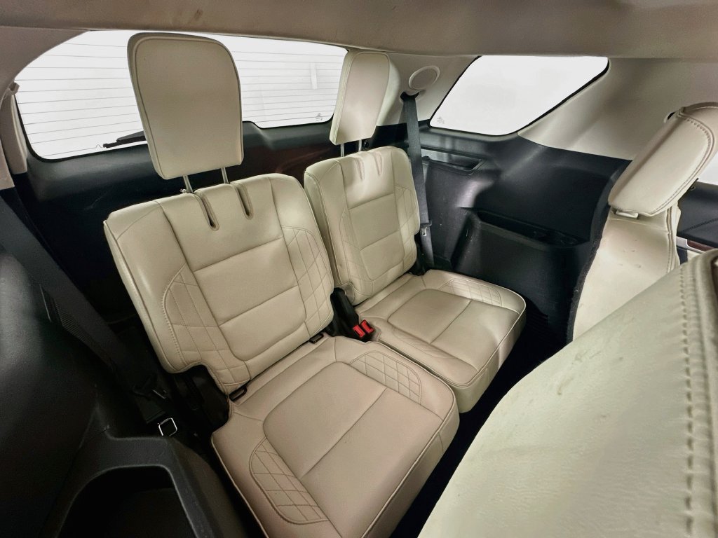 Used 2019 Ford Explorer Platinum AWD/4WD image 44