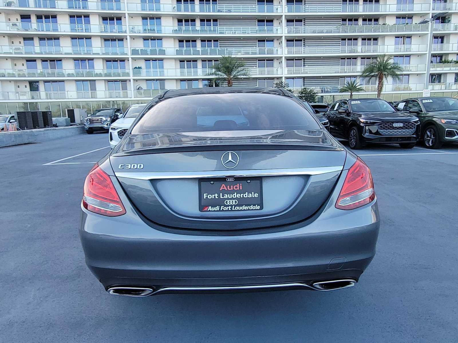 Used 2017 Mercedes-Benz C 300 Sedan image 5