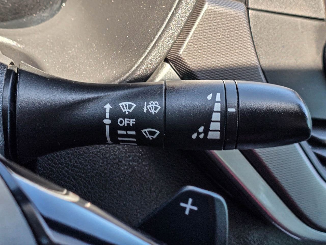Used 2025 Nissan Altima 2.5 SR FWD image 24
