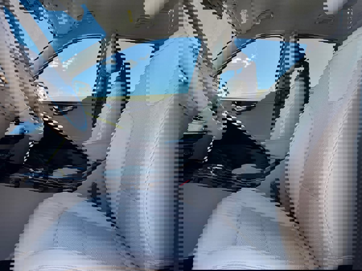 Used 2023 Kia Niro Wind w/ Wind Preserve Package image 16