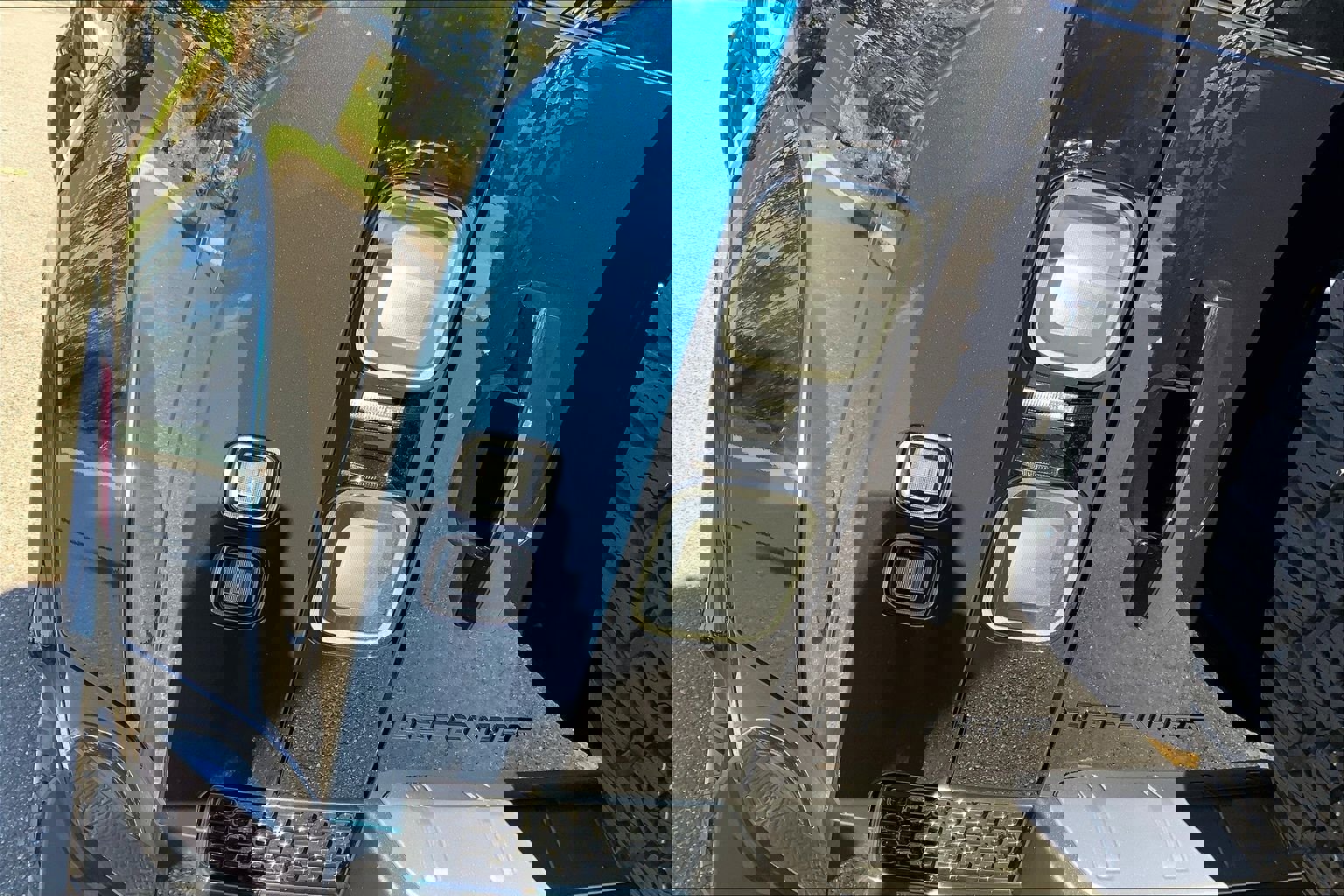 New 2026 Land Rover Defender 110 OCTA image 14