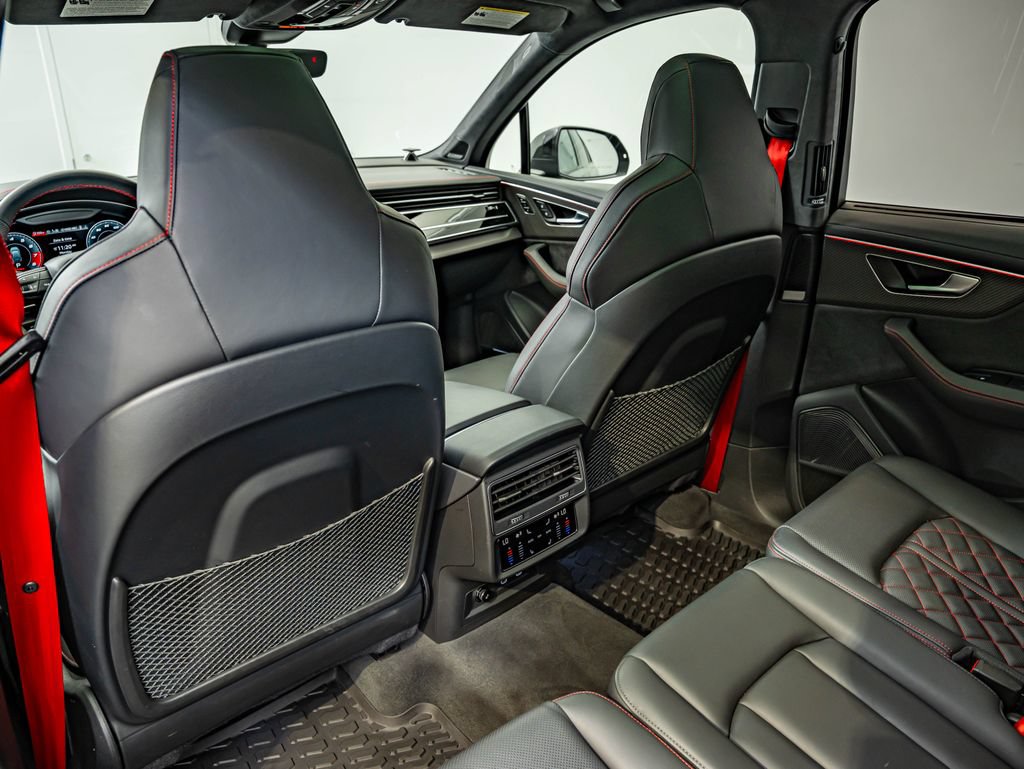 Used 2025 Audi SQ7 Prestige AWD/4WD image 40