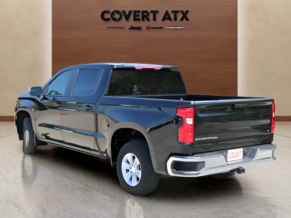 Used 2025 Chevrolet Silverado 1500 LT image 3