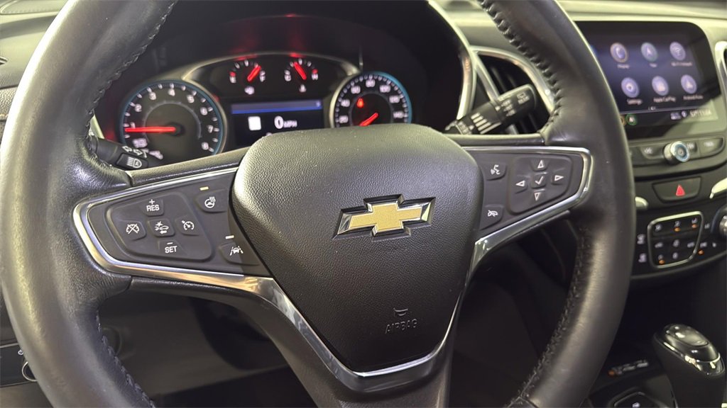 Used 2020 Chevrolet Equinox Premier image 23