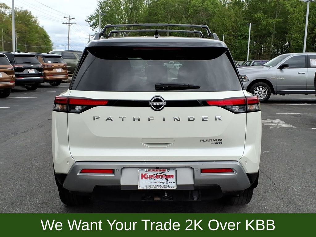 Used 2024 Nissan Pathfinder Platinum AWD/4WD image 7