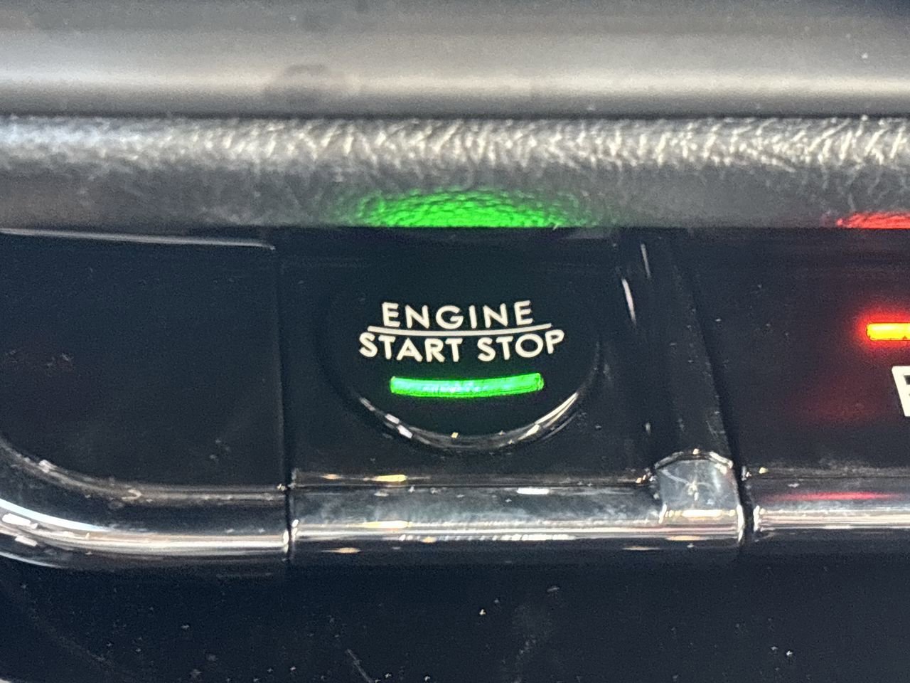 Used 2025 Lincoln Corsair FWD w/ Equipment Group 101A image 32