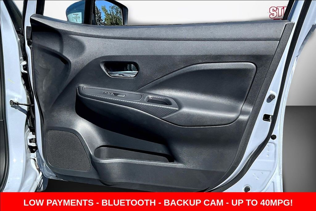 New 2025 Nissan Versa SV w/ Trunk Package FWD image 28