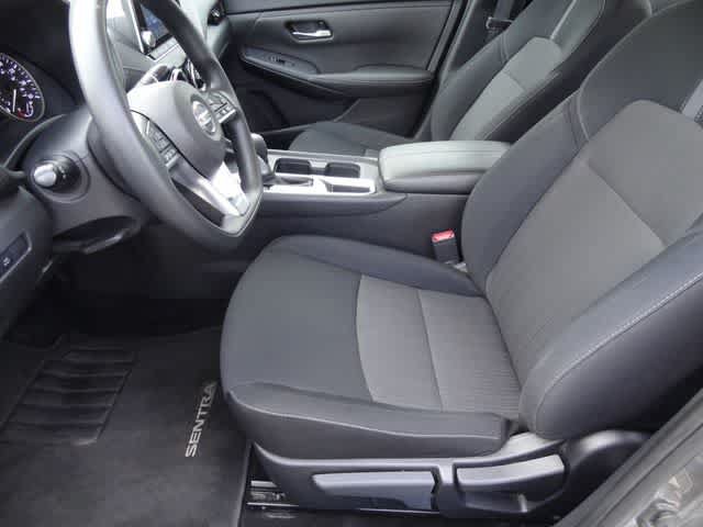 Used 2023 Nissan Sentra SV FWD image 6
