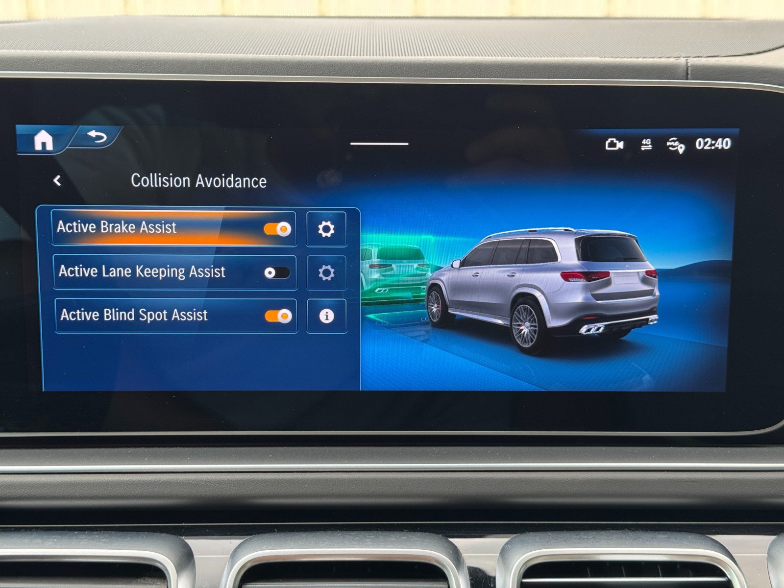 Used 2024 Mercedes-Benz GLS 63 AMG 4MATIC image 34