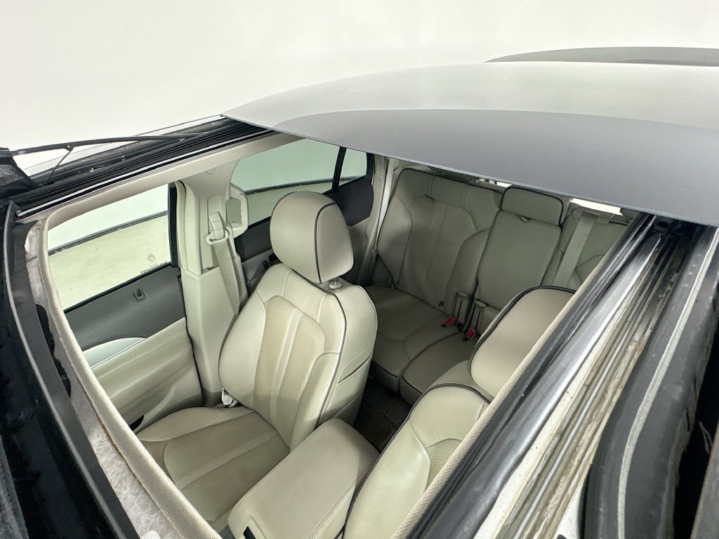 Used 2015 Lincoln MKX FWD w/ Equipment Group 102A image 26