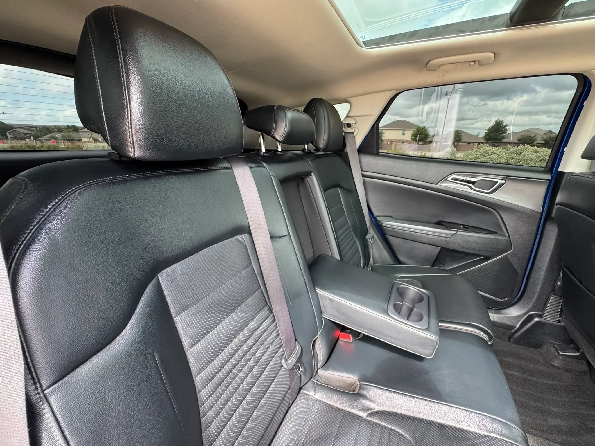Used 2023 Kia Sportage SX FWD image 37