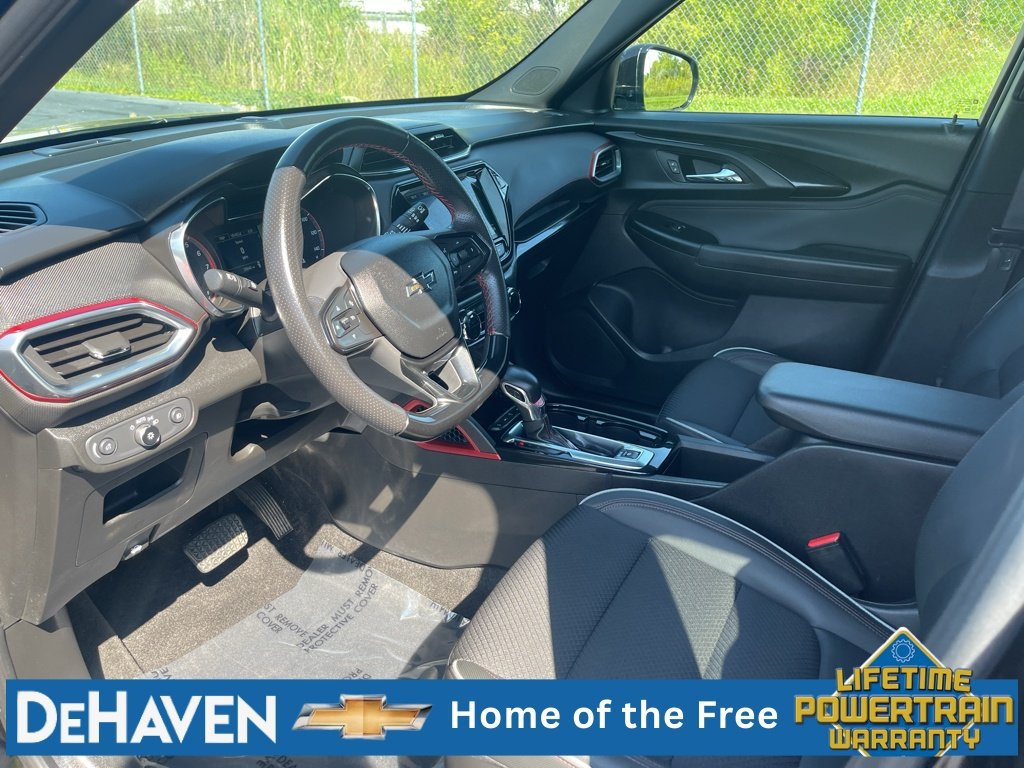 Used 2021 Chevrolet TrailBlazer RS w/ Convenience Package FWD image 11