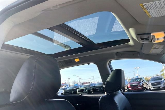 Certified 2024 Nissan Pathfinder Platinum w/ Cargo Package image 27