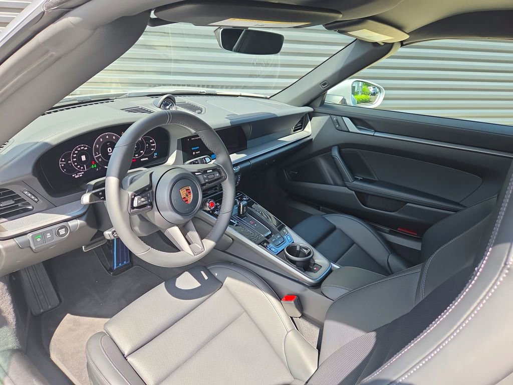 Certified 2026 Porsche 911 Carrera 4S AWD/4WD image 4