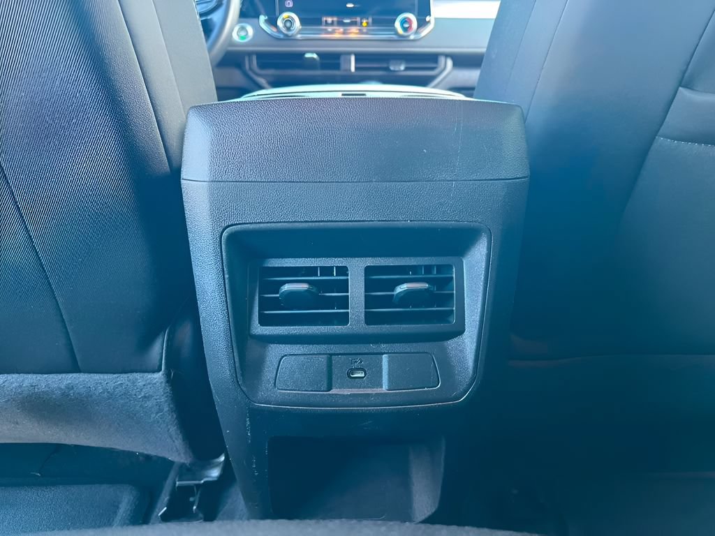 Used 2023 Chevrolet Colorado LT RWD image 19