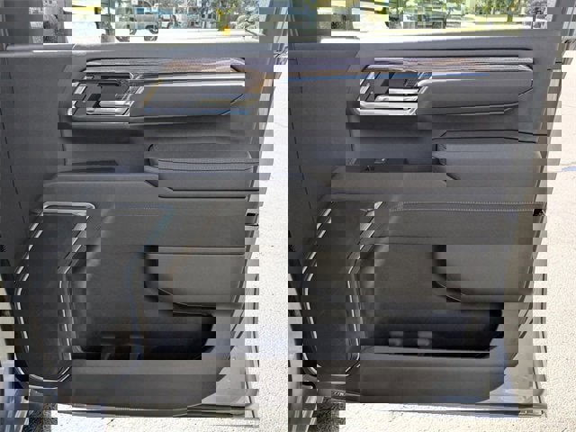 New 2026 Chevrolet Silverado 2500 LT image 32