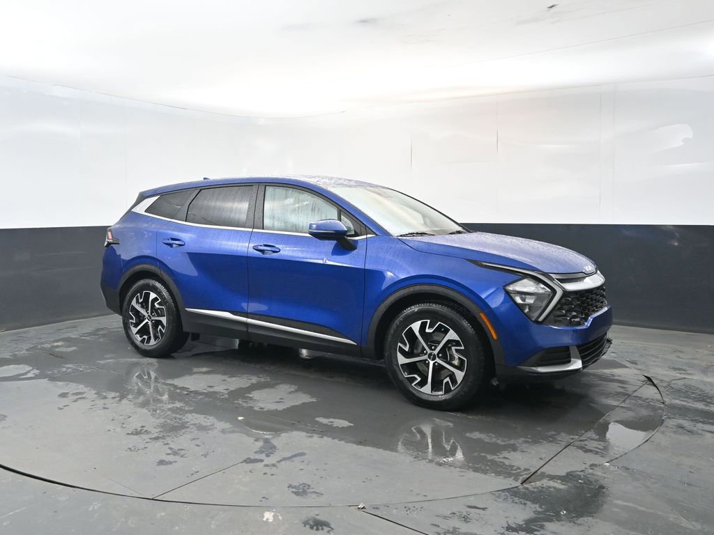 Certified 2023 Kia Sportage EX image 7