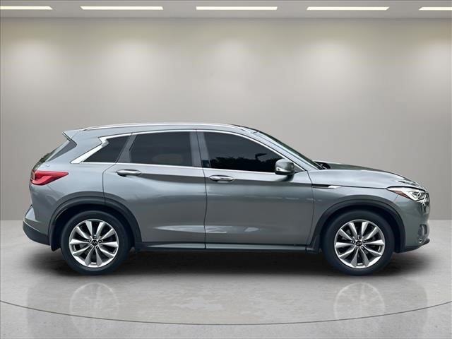 Used 2020 INFINITI QX50 Luxe w/ Navigation Package AWD/4WD image 6