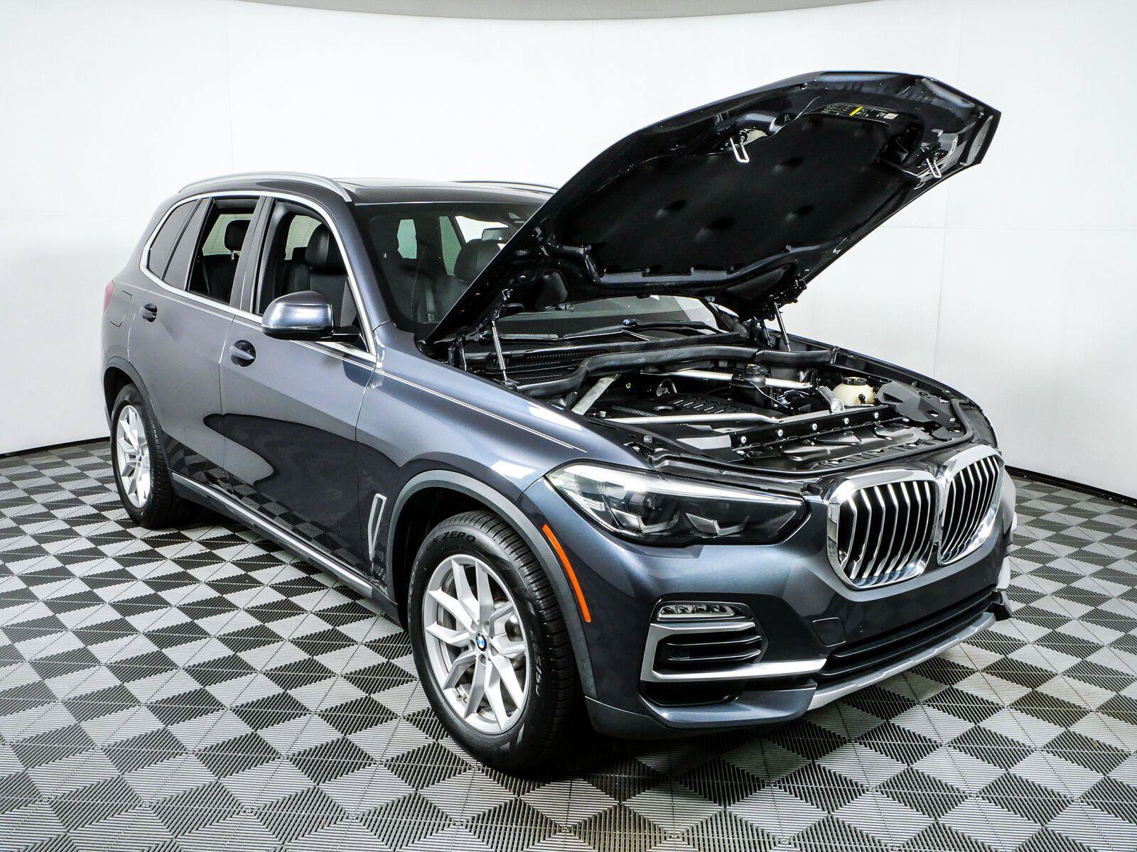 Used 2019 BMW X5 xDrive40i w/ Convenience Package AWD/4WD image 37
