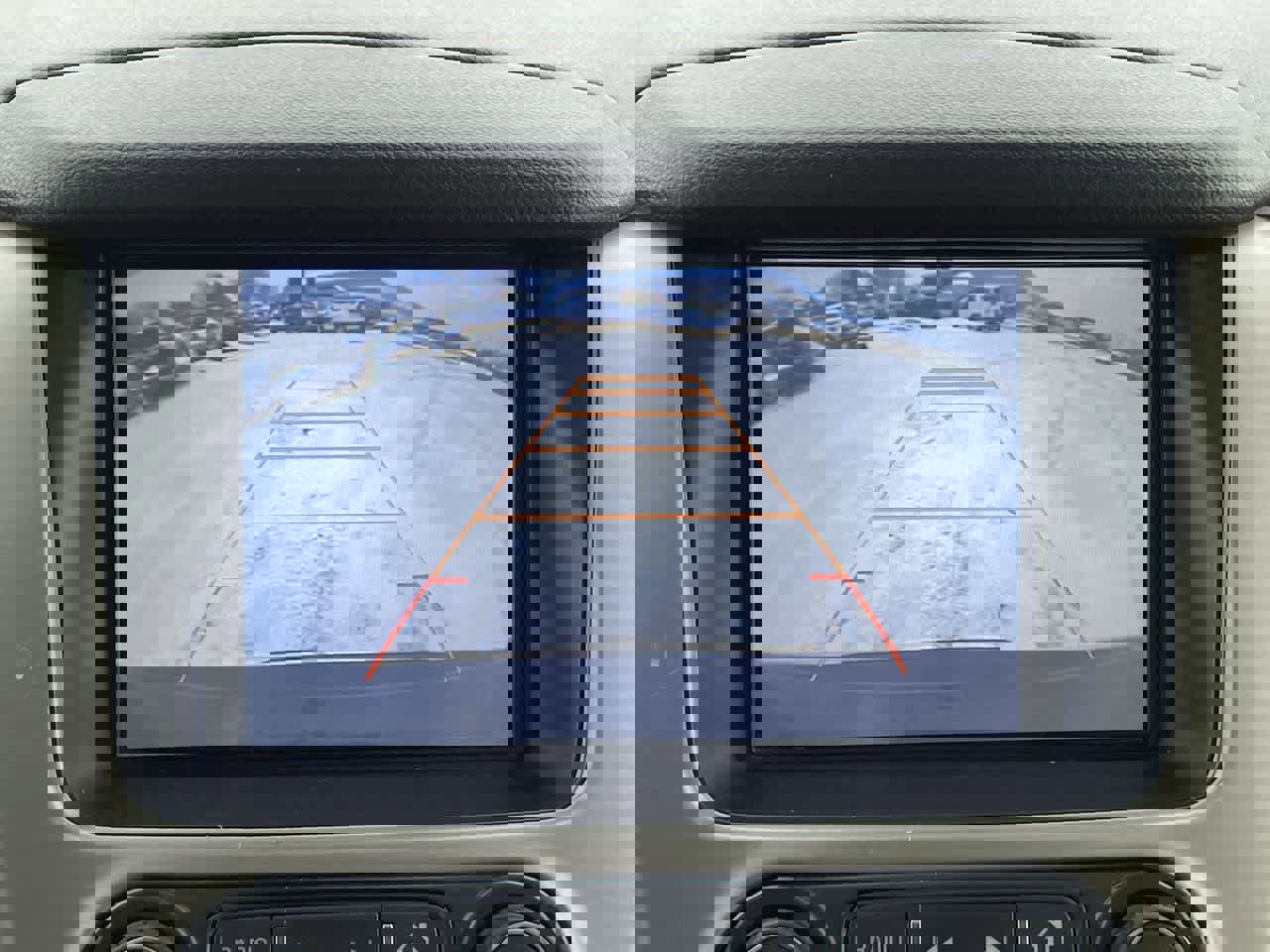 Used 2016 GMC Yukon Denali w/ Open Road Package image 31