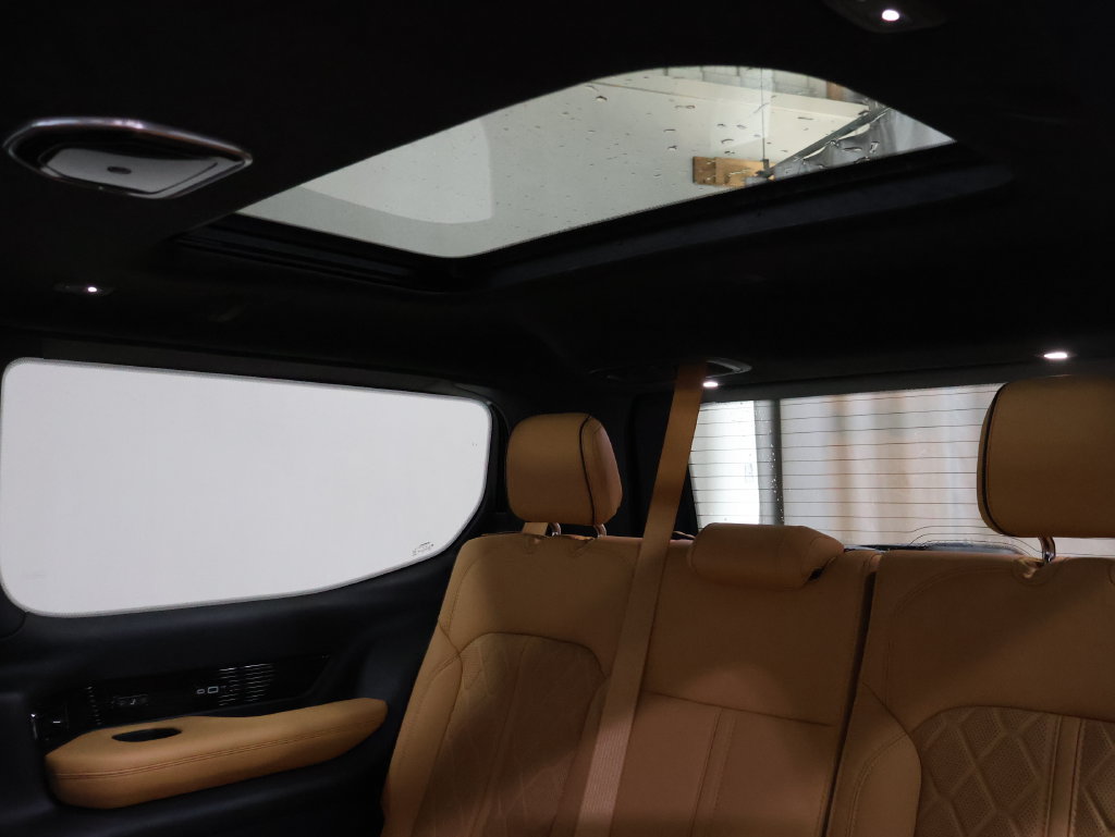 New 2026 Jeep Grand Wagoneer Summit AWD/4WD image 17