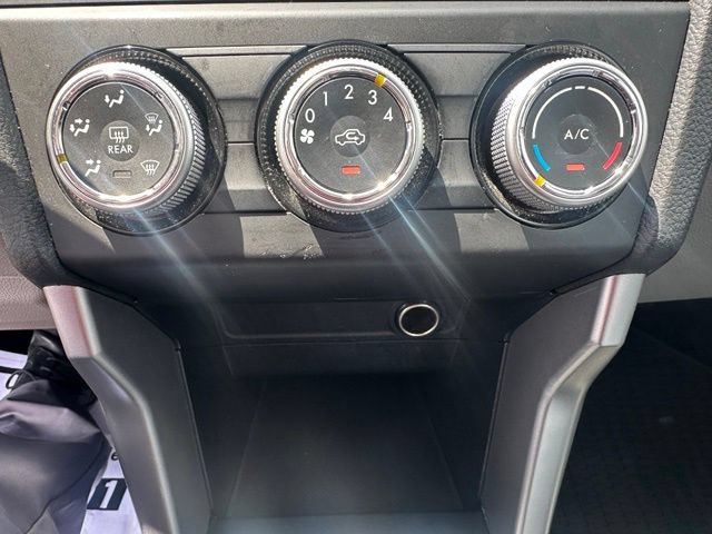 Used 2017 Subaru Forester 2.5i AWD/4WD image 33