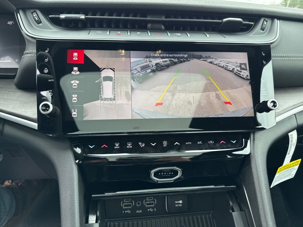 New 2026 Jeep Grand Cherokee Limited image 14