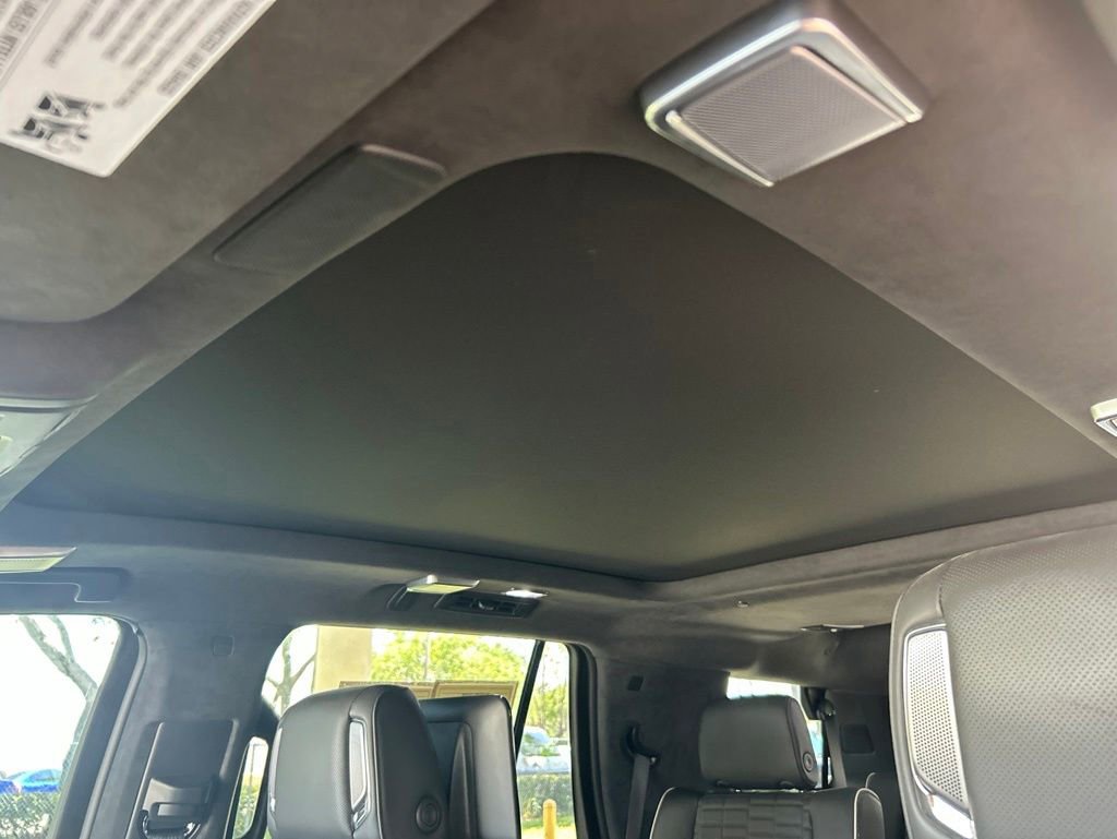 Used 2024 Cadillac Escalade V AWD/4WD image 11