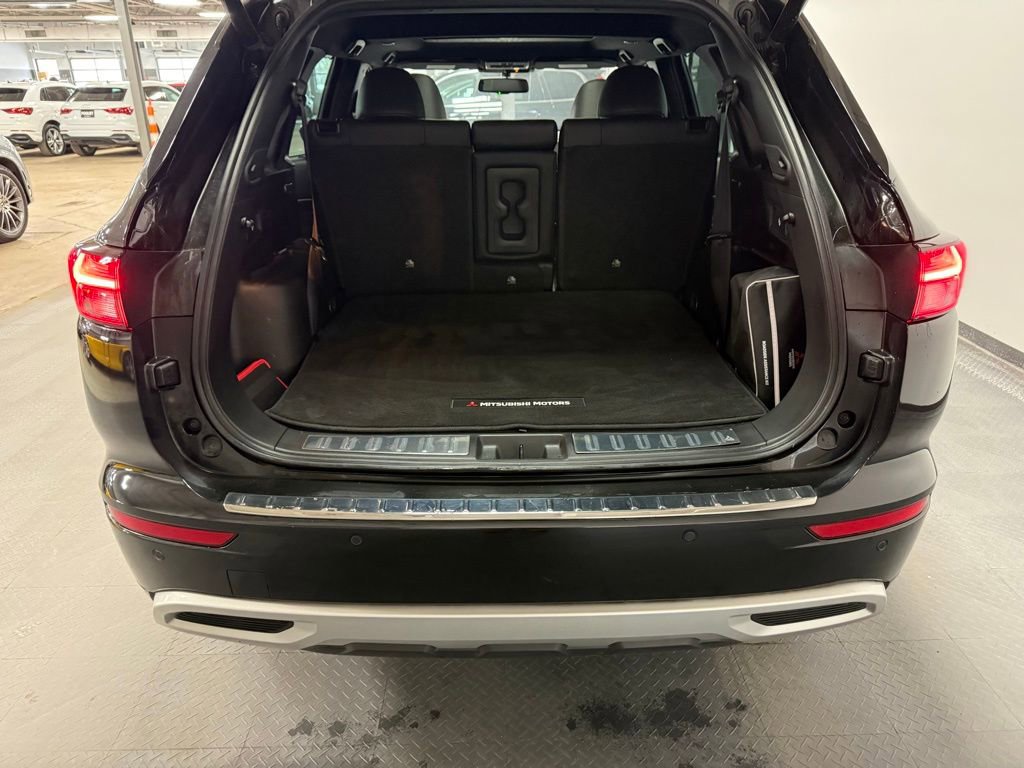 Used 2023 Mitsubishi Outlander SEL 40th Anniversary image 24