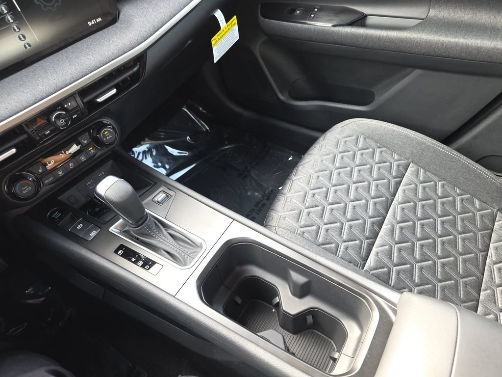 New 2026 Nissan Kicks SV w/ SV Premium Package FWD image 25