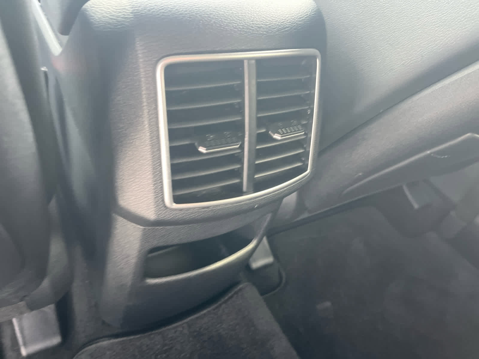 Used 2024 Kia Sportage EX image 33