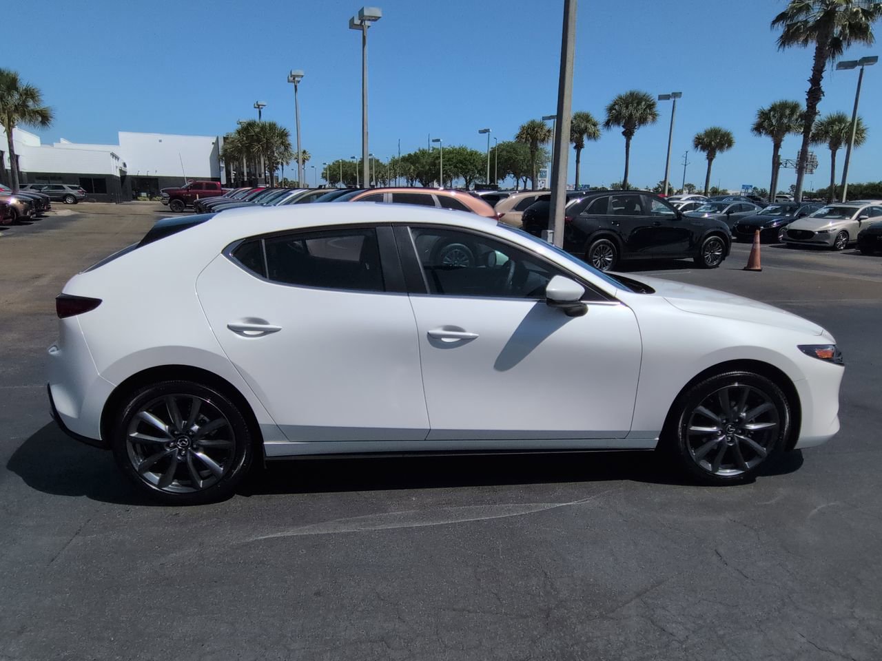 New 2026 MAZDA MAZDA3 s FWD image 3