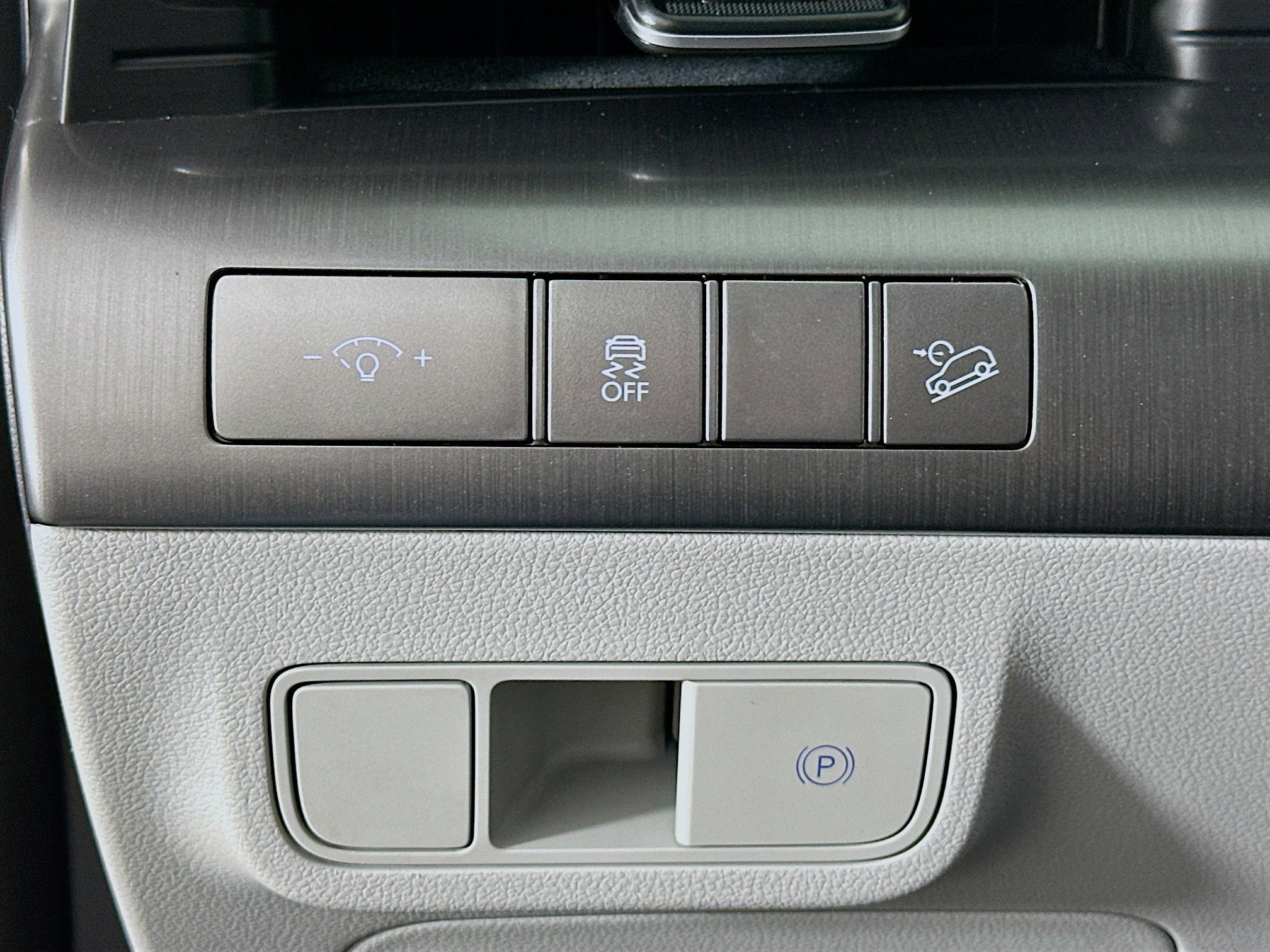 Used 2024 Hyundai Kona SEL image 17