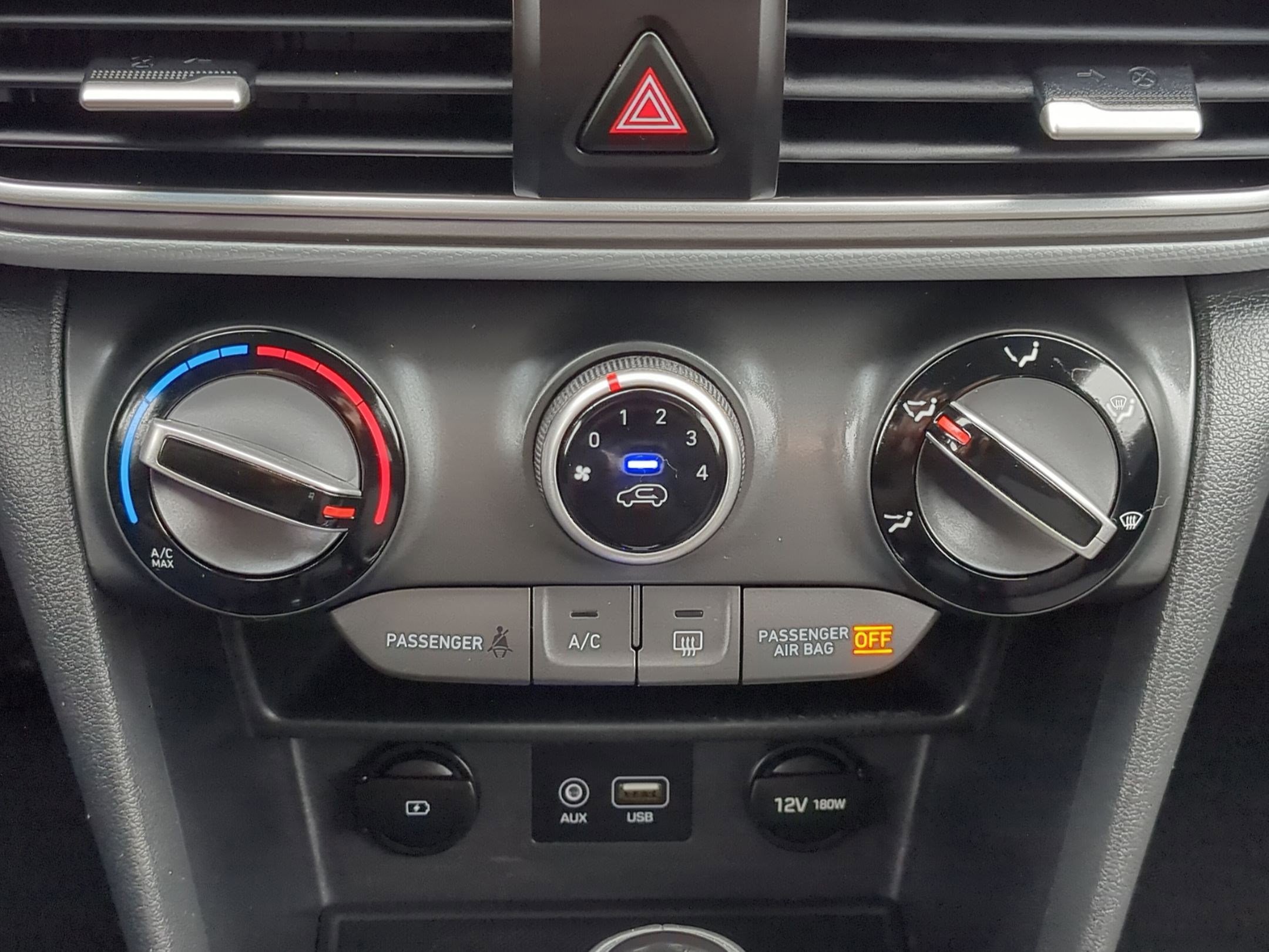 Used 2020 Hyundai Kona SEL image 25