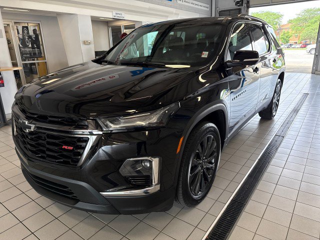 Used 2023 Chevrolet Traverse RS image 7