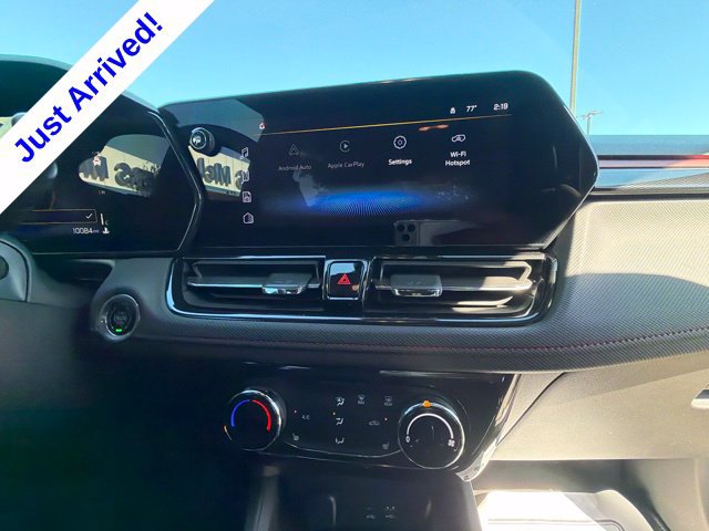Used 2025 Chevrolet TrailBlazer RS w/ Driver Confidence Package FWD image 32