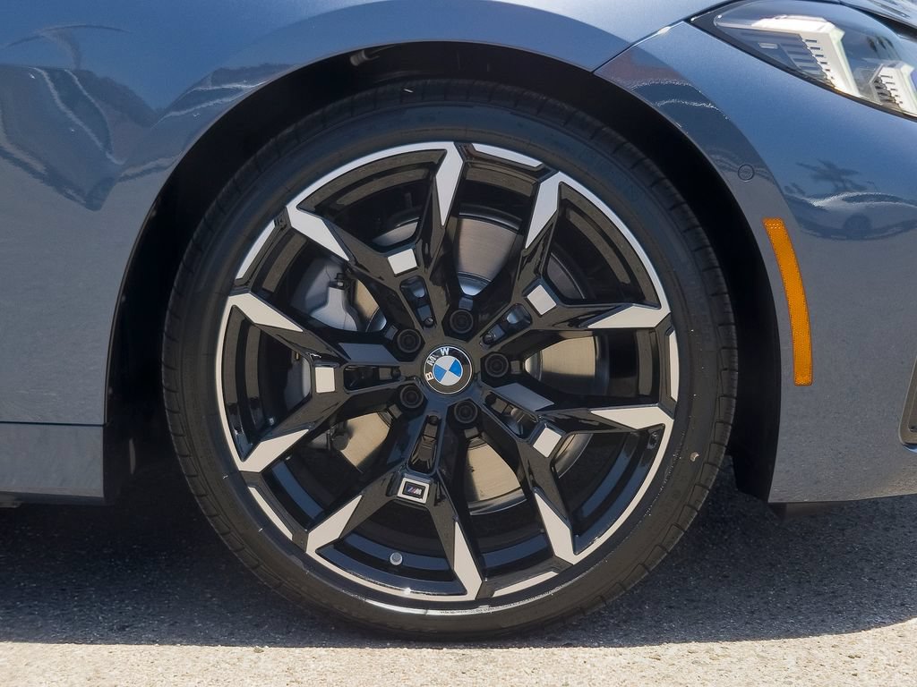 New 2027 BMW 430i Coupe w/ M Sport Package RWD image 7