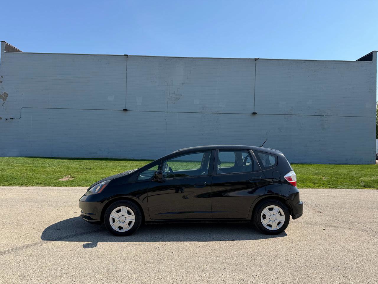 Used 2013 Honda Fit image 4