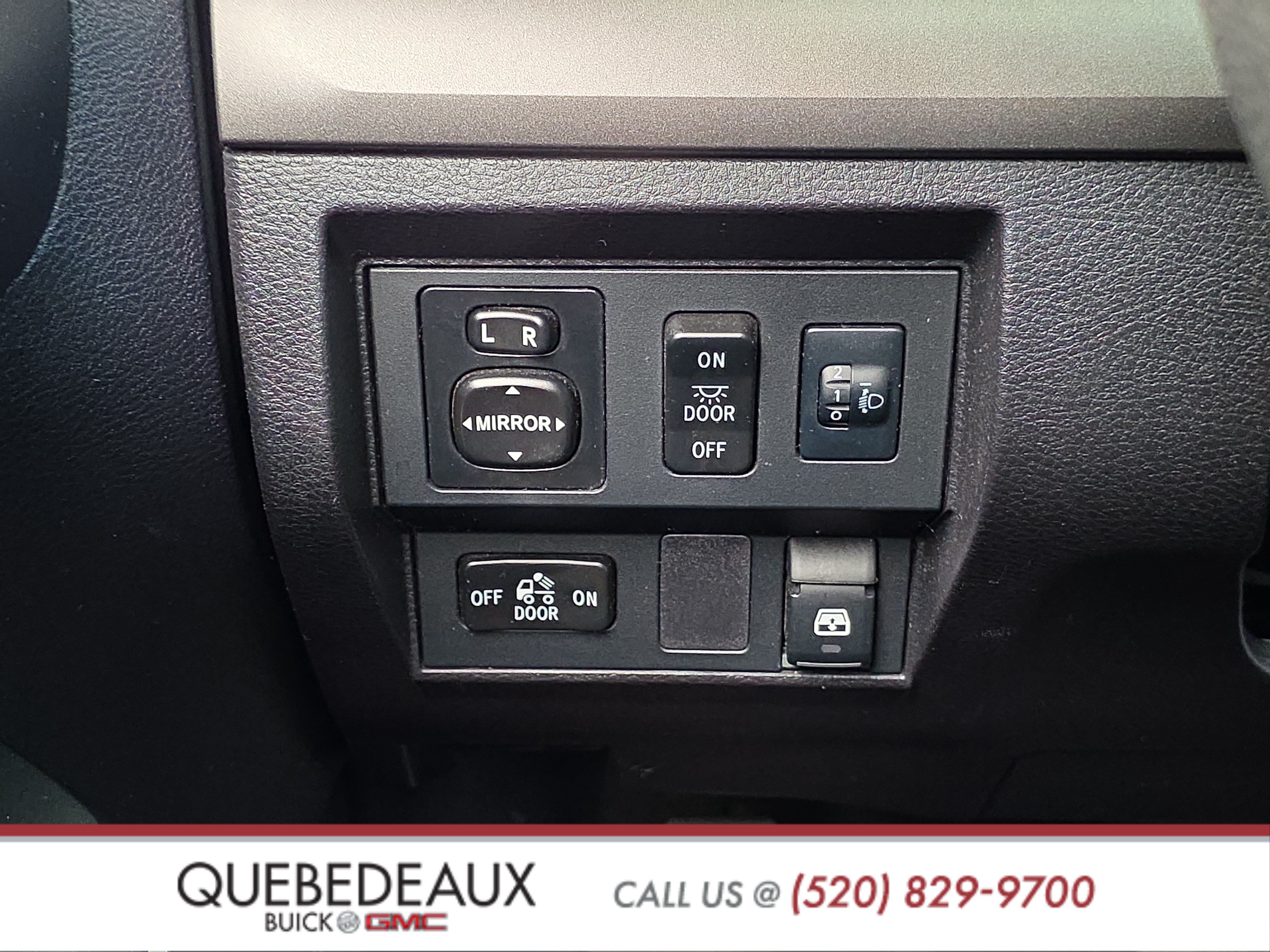 Used 2014 Toyota Tundra SR5 w/ SR5 Upgrade Package AWD/4WD image 21