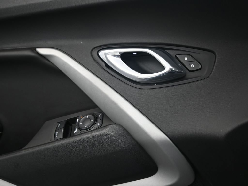 Used 2017 Chevrolet Camaro LT image 13