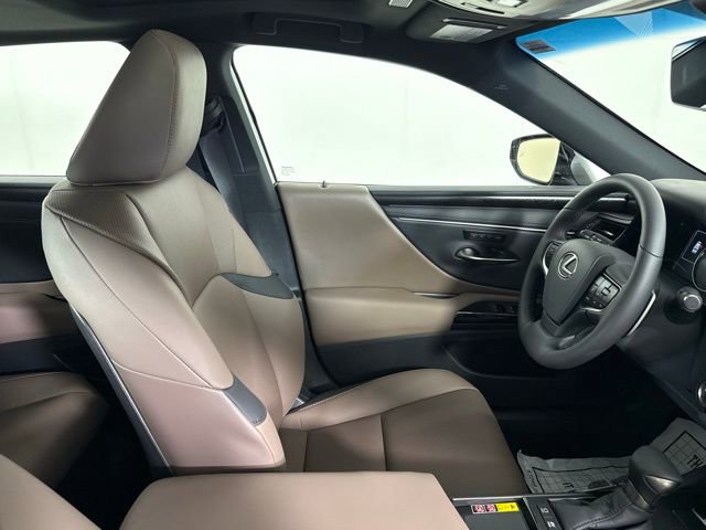 New 2025 Lexus ES 300h w/ Premium Package image 28