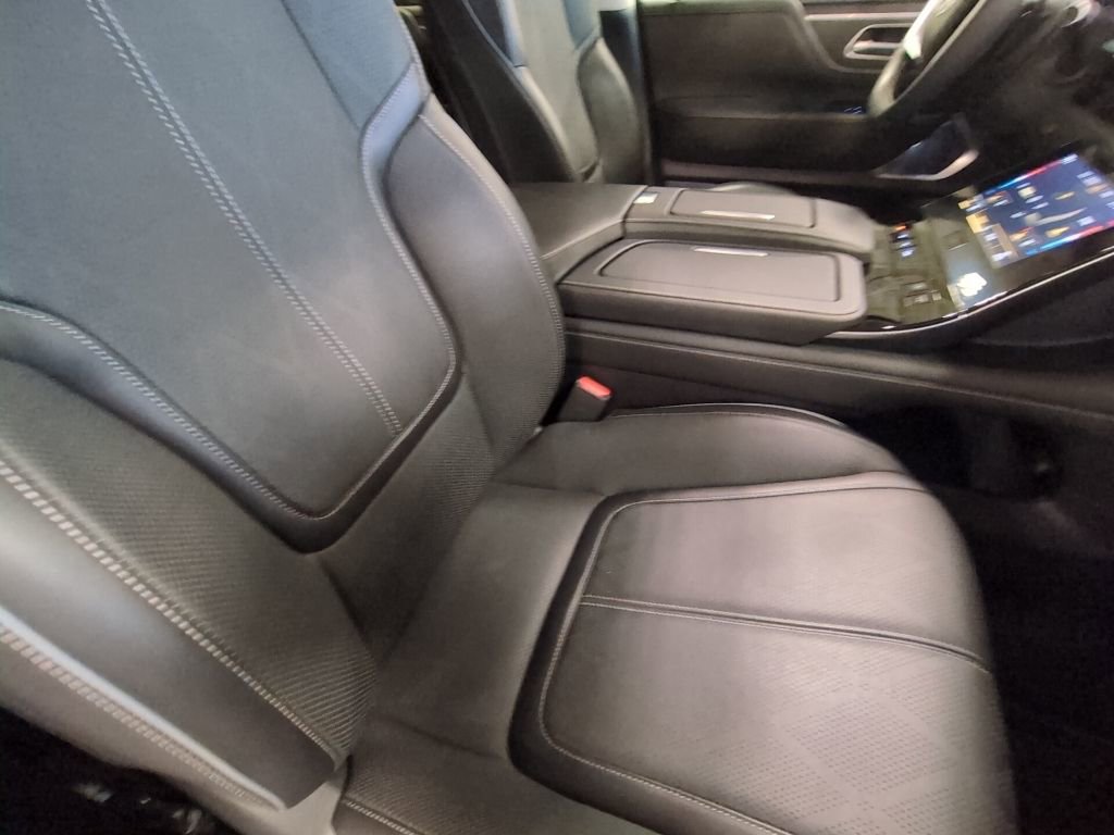 Used 2025 INFINITI QX80 Sensory image 22