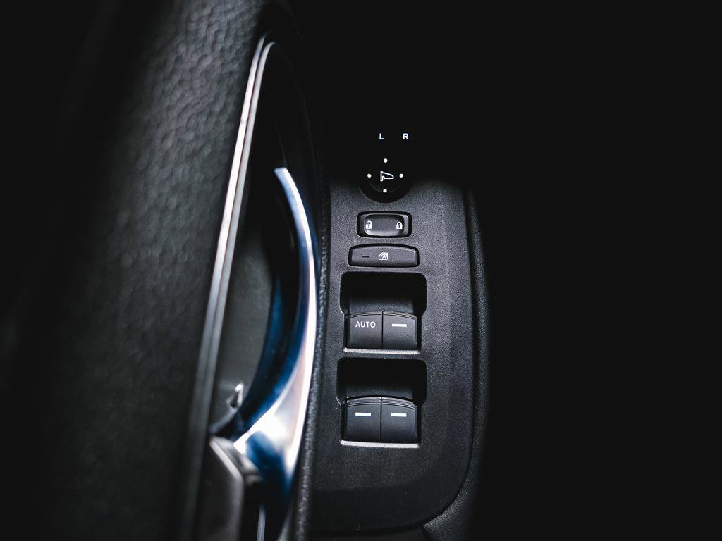 Used 2024 Honda HR-V LX image 20