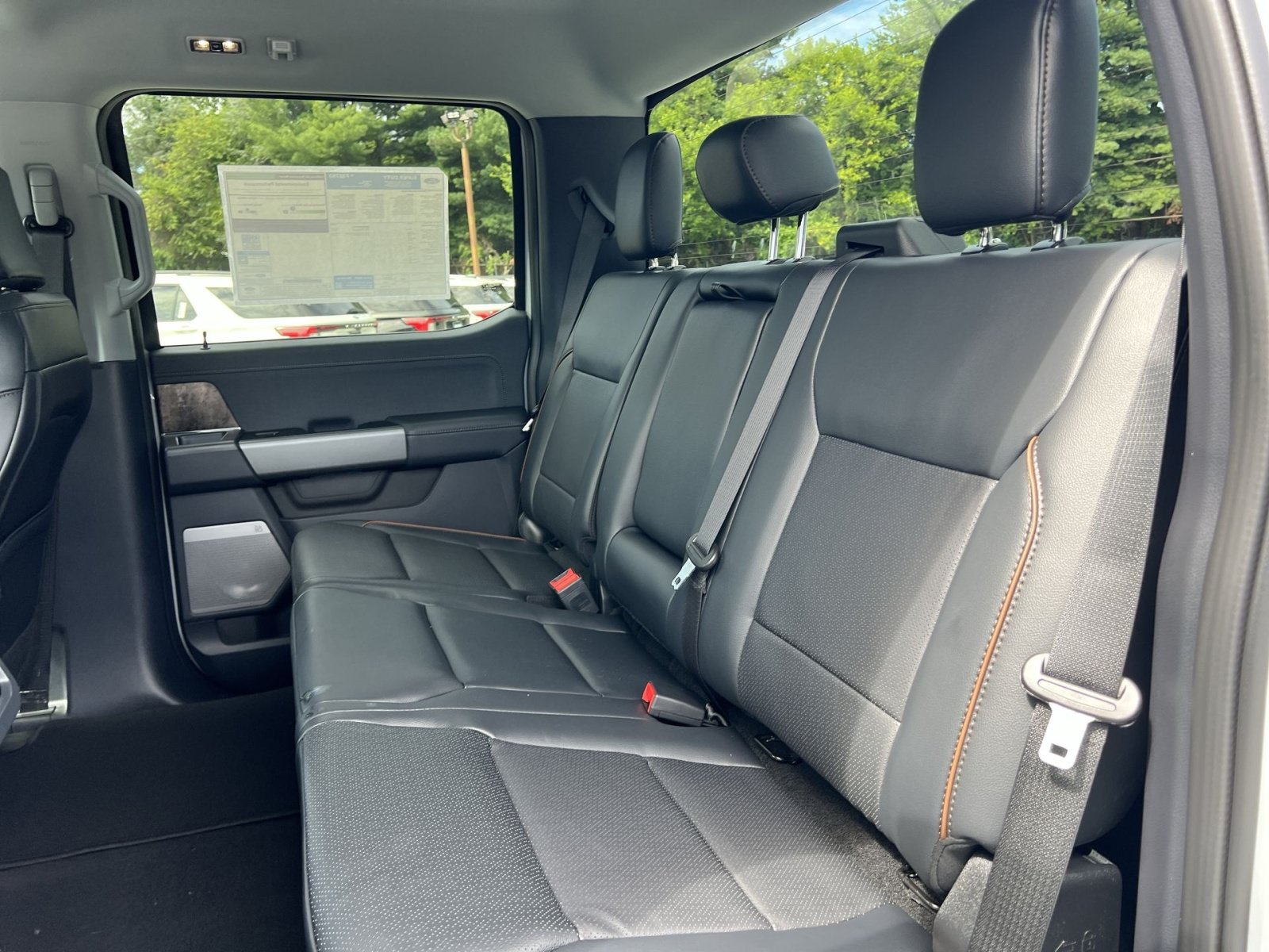 New 2026 Ford F250 Lariat w/ FX4 Off-Road Package AWD/4WD image 24