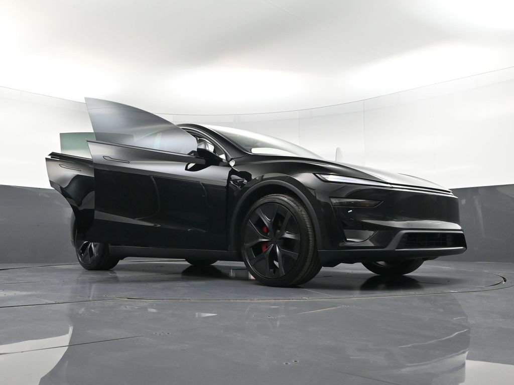 Used 2026 Tesla Model Y Performance AWD/4WD image 36