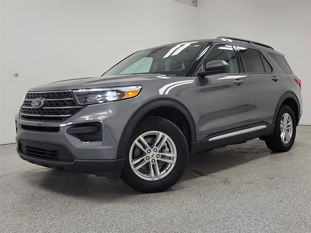 Certified 2023 Ford Explorer XLT AWD/4WD image 1