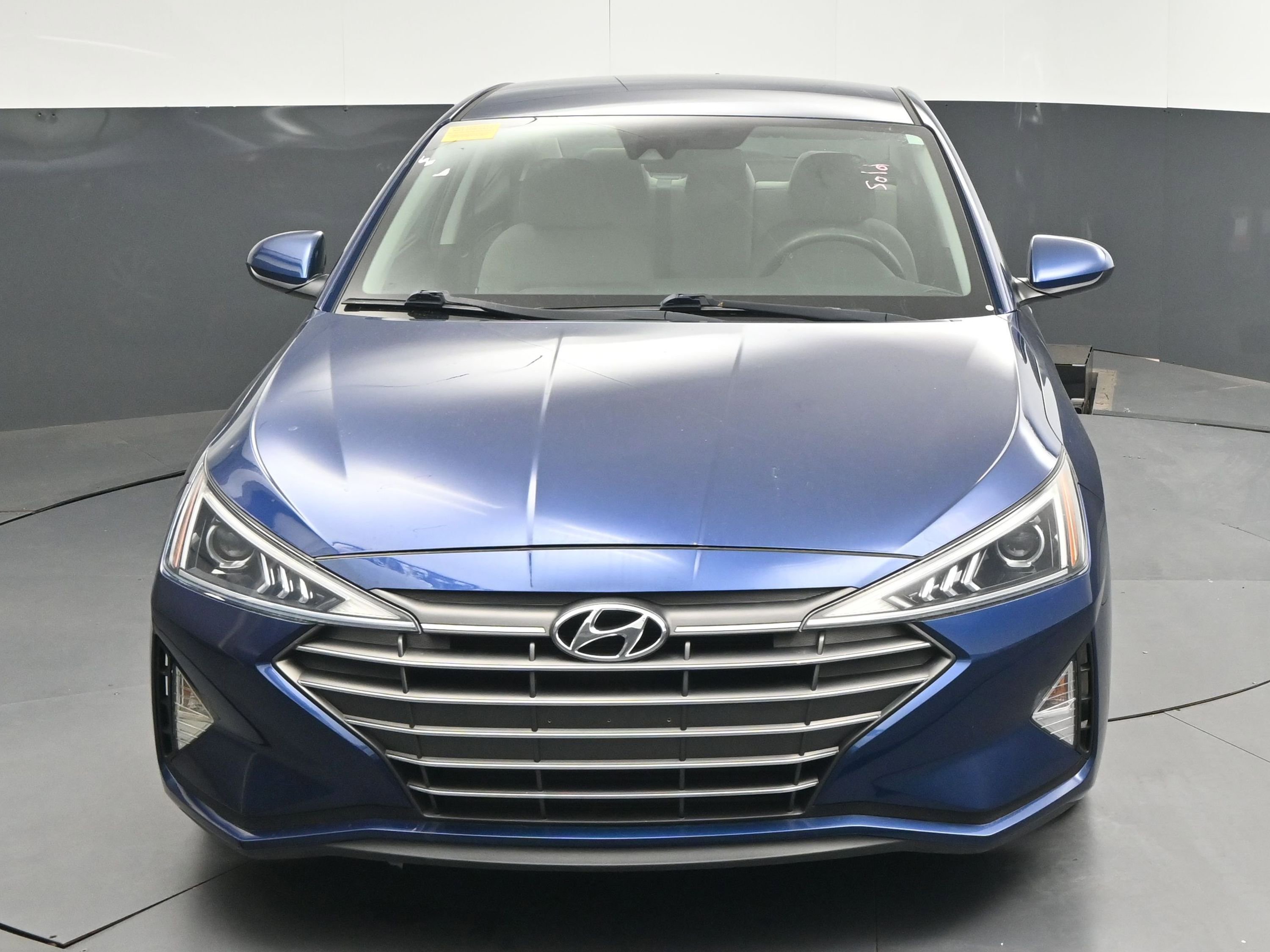 Used 2020 Hyundai Elantra ECO image 2